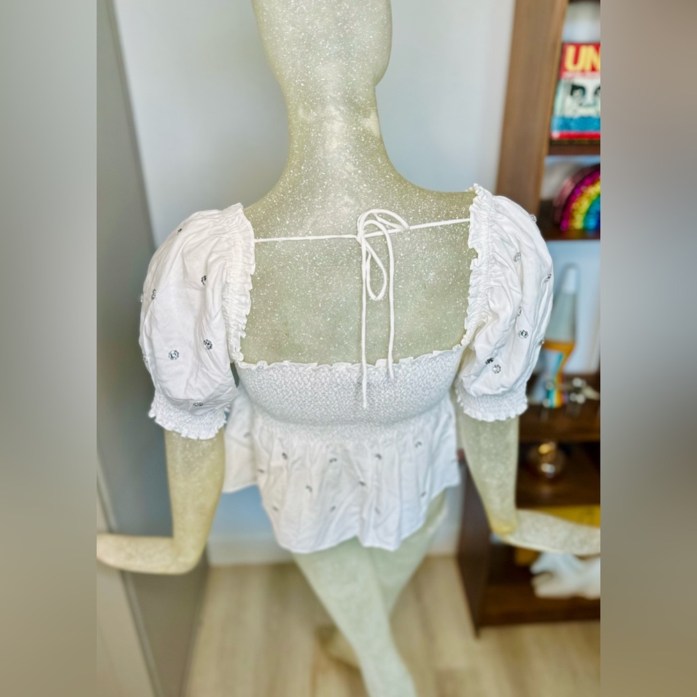 Hill House White Square Neck Puff Sleeve Embellished Top. Size Medium - Picture 8 of 11